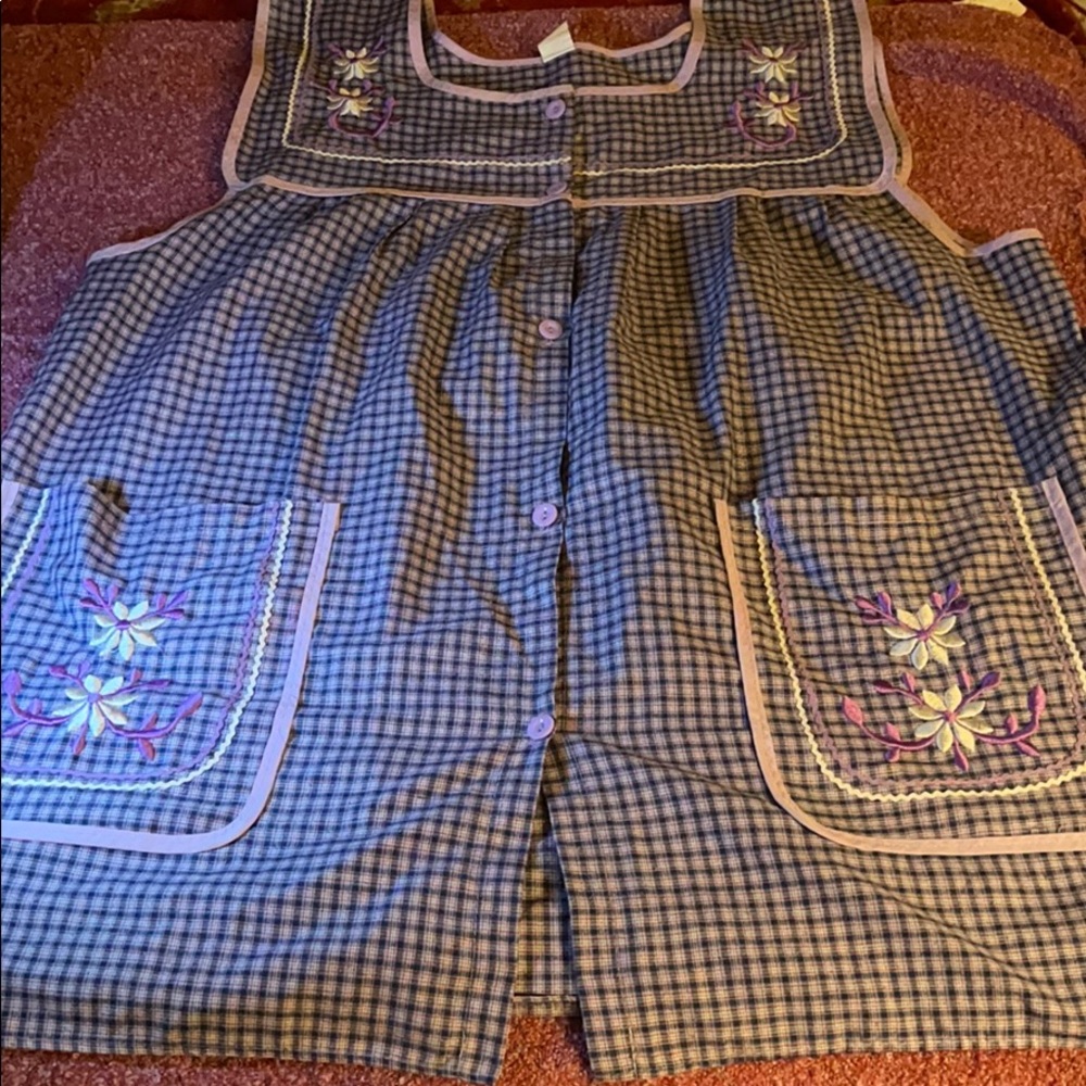 Embroidered apron
